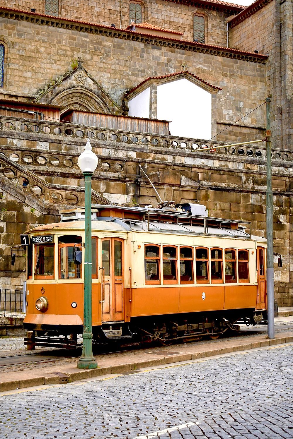 Porto’s Trolley Cars