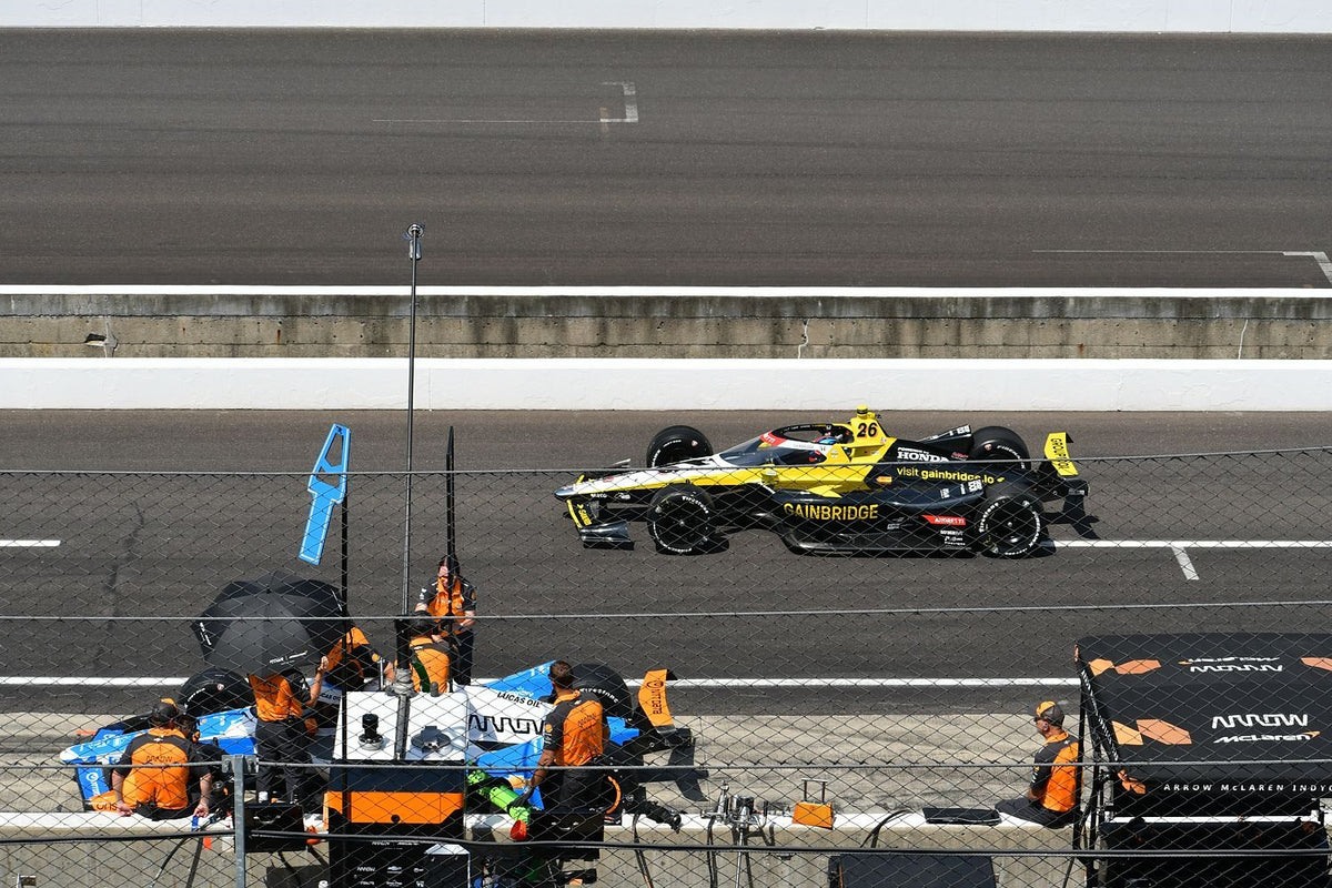 Qualifications Indy 500 Avg Speed 230 MPH
