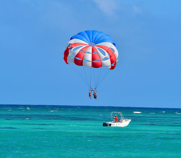 Ocean Parasailing